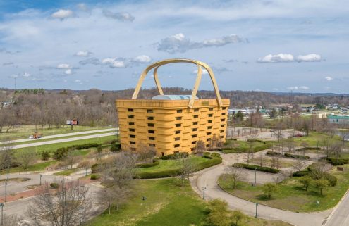 One of America’s most recognisable corporate buildings is on the market