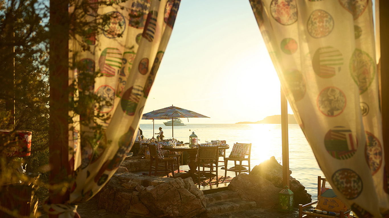 These new beach clubs bring five-star style to the seaside