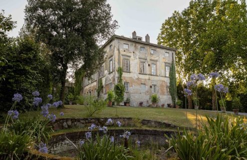 Explore 400 years of architecture throughout this Tuscan estate
