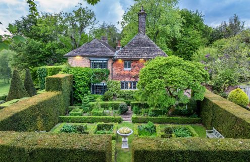 Lord Snowdon’s former country retreat is publicly listed for the first time