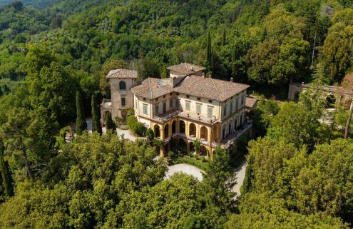 The painter Michele Gordigiani lived and worked in this Tuscan home