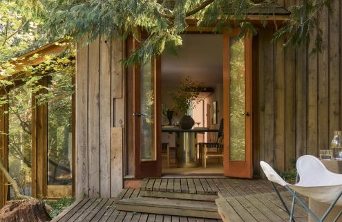 A vintage ‘treehouse’ hits the market in Portland